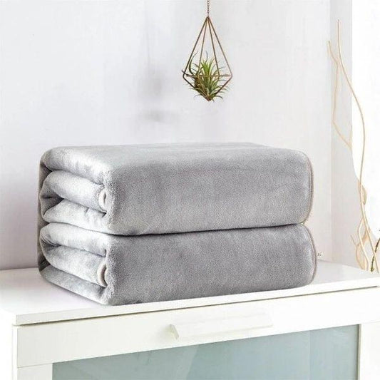Sumptuously Soft Throw - HomeCompli