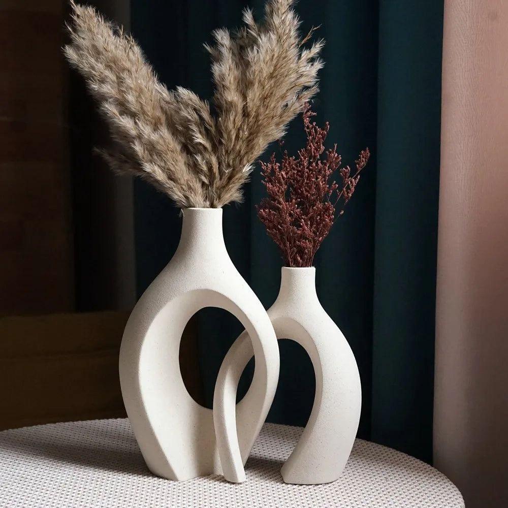Aesthetic Ceramic Vase - HomeCompli