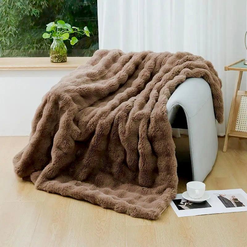 Sumptuously Soft Throw - HomeCompli