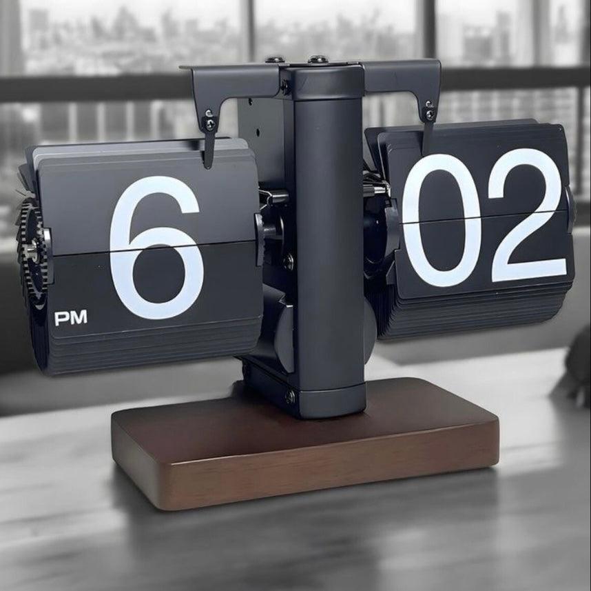 Retro Flip Clock - HomeCompli
