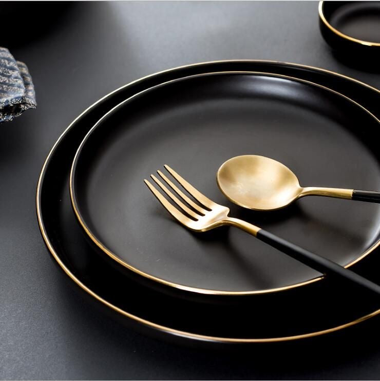 ClassiPlate™ Ceramic Dinnerware Set