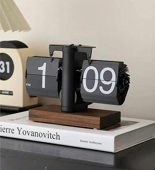 Retro Flip Clock - HomeCompli